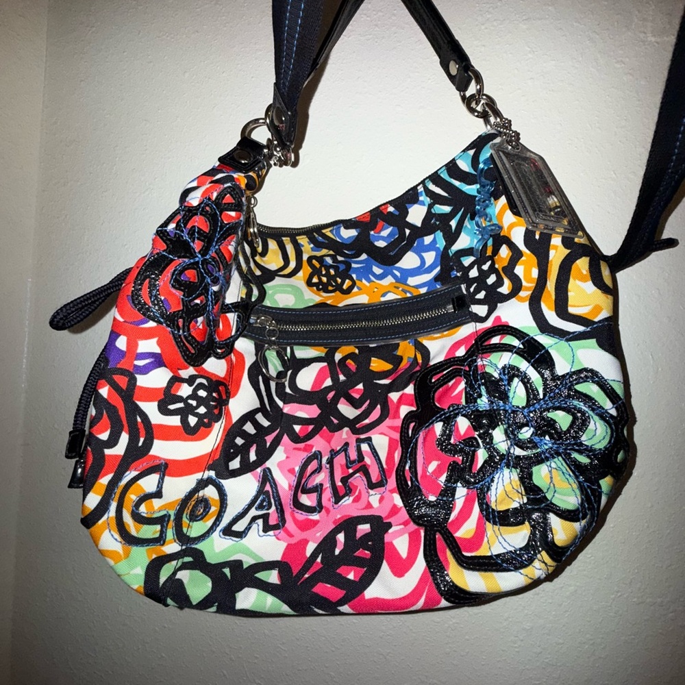 Coach Poppy Graffiti Shoulder Bag 💋